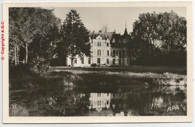 Chateau de Cresse.jpg